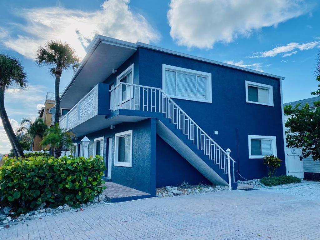 Amazing Beach Getaway Pool Condo By The Beach Bradenton Beach Buitenkant foto